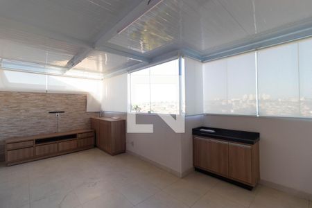 Apartamento à venda com 100m², 2 quartos e 1 vagaCobertura