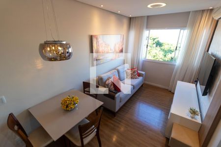 Apartamento à venda com 100m², 2 quartos e 1 vagaSalas