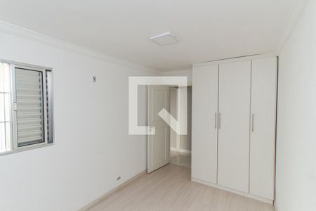Quarto 2   de casa para alugar com 2 quartos, 150m² em Vila Gustavo, São Paulo