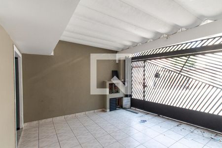 Casa à venda com 150m², 2 quartos e 2 vagas Casa à venda com 150m², 2 quartos e 2 vagasGaragem