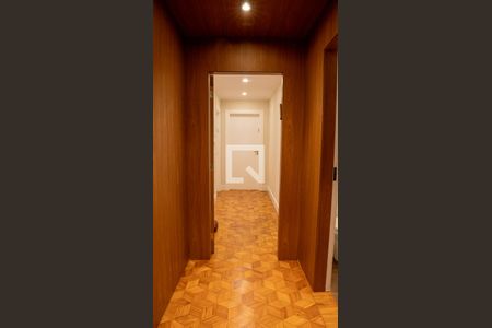 Apartamento à venda com 195m², 3 quartos e 1 vaga Apartamento à venda com 195m², 3 quartos e 1 vagaCorredor