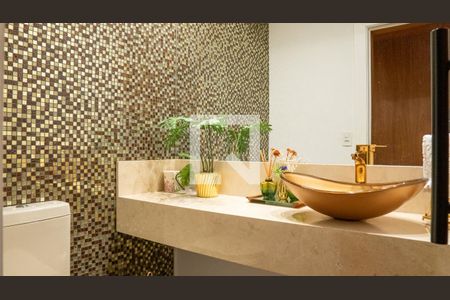 Apartamento à venda com 195m², 3 quartos e 1 vaga Apartamento à venda com 195m², 3 quartos e 1 vagaLavabo