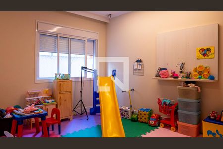 Apartamento à venda com 195m², 3 quartos e 1 vaga Apartamento à venda com 195m², 3 quartos e 1 vagaQuarto 3