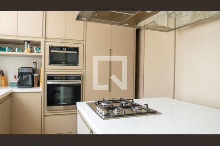 Apartamento à venda com 195m², 3 quartos e 1 vaga Apartamento à venda com 195m², 3 quartos e 1 vagaCozinha