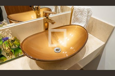 Apartamento à venda com 195m², 3 quartos e 1 vaga Apartamento à venda com 195m², 3 quartos e 1 vagaLavabo