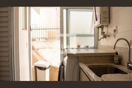 Apartamento à venda com 195m², 3 quartos e 1 vaga Apartamento à venda com 195m², 3 quartos e 1 vagaÁrea de Serviço