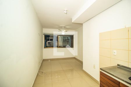 Apartamento à venda com 31m², 1 quarto e sem vagaSala / Cozinha