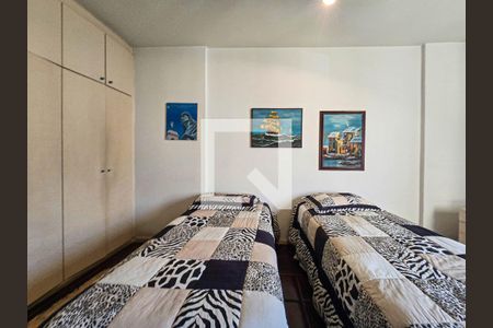 Quarto 1 de apartamento para alugar com 2 quartos, 91m² em Ponta da Praia, Santos