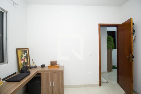 Quarto 1 de apartamento à venda com 2 quartos, 50m² em Planalto, Belo Horizonte