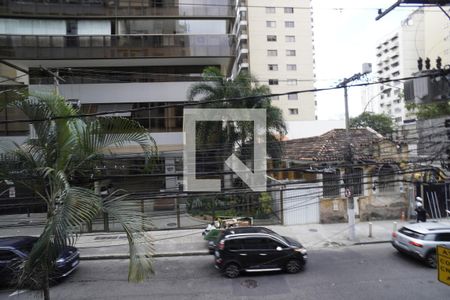 Quarto 1 de apartamento para alugar com 3 quartos, 110m² em Icaraí, Niterói