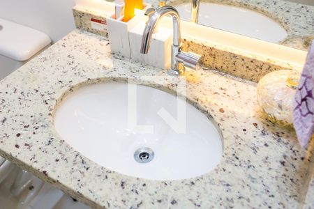 Apartamento à venda com 77m², 2 quartos e 2 vagasBanheiro