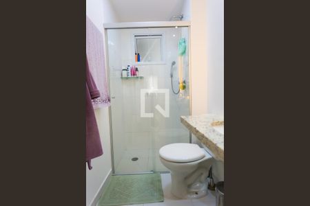 Apartamento à venda com 77m², 2 quartos e 2 vagasBanheiro