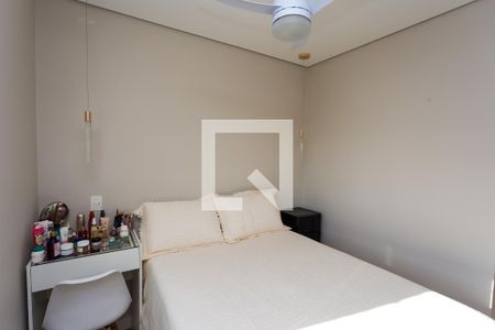 Apartamento à venda com 77m², 2 quartos e 2 vagassuíte