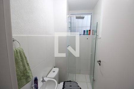 Banheiro de apartamento para alugar com 2 quartos, 39m² em Madureira, Rio de Janeiro