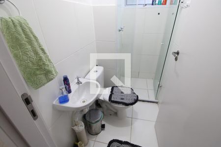 Banheiro de apartamento para alugar com 2 quartos, 39m² em Madureira, Rio de Janeiro