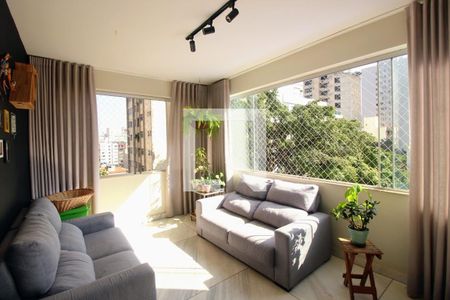 Apartamento à venda com 4 quartos, 137m² em Carmo, Belo Horizonte