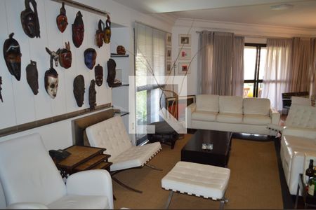 Apartamento à venda com 204m², 4 quartos e 4 vagasSala