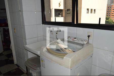 Apartamento à venda com 204m², 4 quartos e 4 vagasÁrea de Serviço