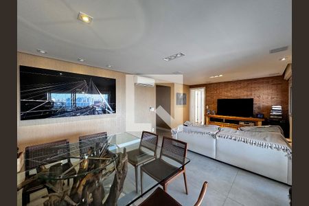 Sala de apartamento para alugar com 3 quartos, 130m² em Santo Amaro, São Paulo