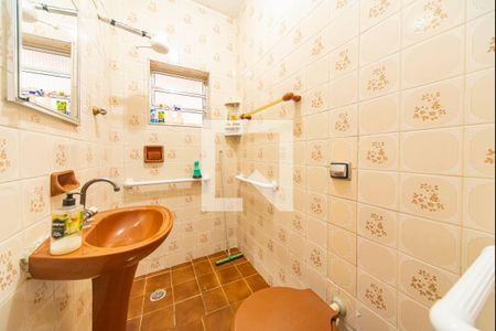 Banheiro  de casa para alugar com 2 quartos, 80m² em Vila Lutécia, Santo André
