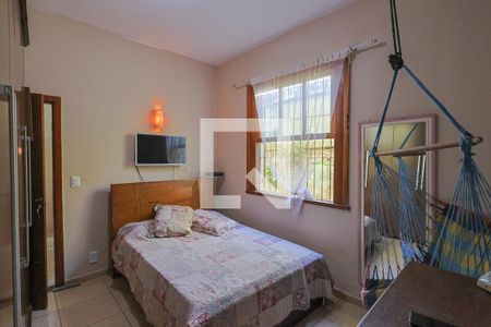 Casa à venda com 259m², 4 quartos e 3 vagas Casa à venda com 259m², 4 quartos e 3 vagasQuarto 3