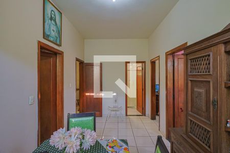 Casa à venda com 259m², 4 quartos e 3 vagas Casa à venda com 259m², 4 quartos e 3 vagasSala de jantar