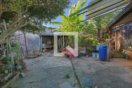 Casa à venda com 259m², 4 quartos e 3 vagas Casa à venda com 259m², 4 quartos e 3 vagasÁrea externa