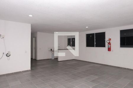 Apartamento à venda com 42m², 2 quartos e 1 vagaÁrea comum - Salão de festas do piso superior