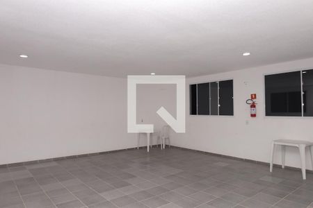 Apartamento à venda com 42m², 2 quartos e 1 vagaÁrea comum - Salão de festas do piso superior