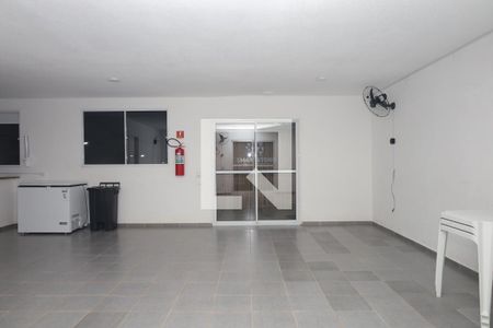 Apartamento à venda com 42m², 2 quartos e 1 vagaÁrea comum - Salão de festas térreo