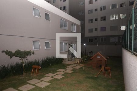 Apartamento à venda com 42m², 2 quartos e 1 vagaÁrea comum - Salão de festas - detalhe Churrasqueira