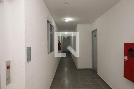 Apartamento à venda com 42m², 2 quartos e 1 vagaÁrea comum - Saguão do andar