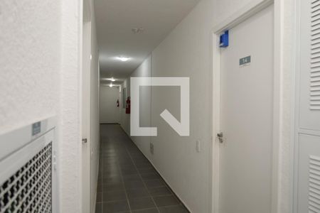 Apartamento à venda com 42m², 2 quartos e 1 vagaÁrea comum - Saguão do andar