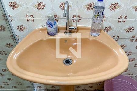 Casa à venda com 192m², 3 quartos e 3 vagasBanheiro