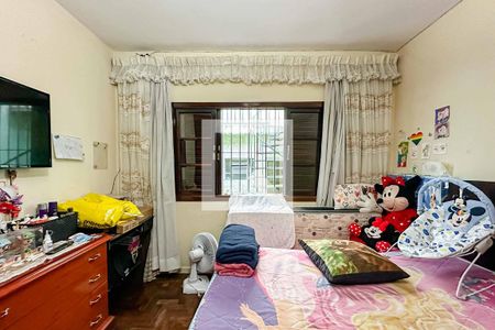 Casa à venda com 192m², 3 quartos e 3 vagasSuíte