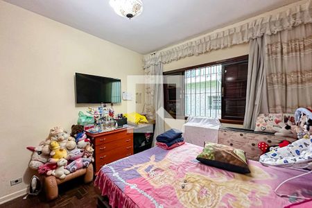 Casa à venda com 192m², 3 quartos e 3 vagasSuíte