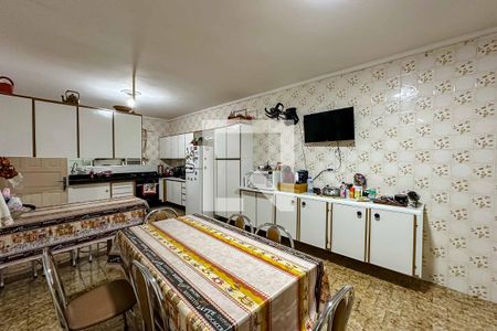 Casa à venda com 192m², 3 quartos e 3 vagasCozinha