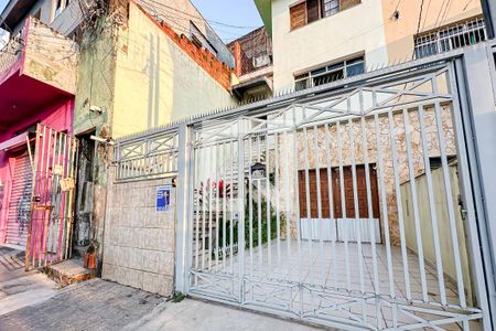 Casa à venda com 192m², 3 quartos e 3 vagasFachada