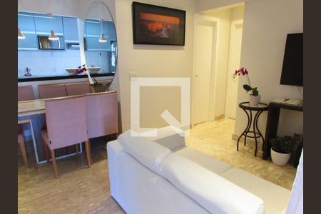Apartamento para alugar com 69m², 2 quartos e 2 vagasSala
