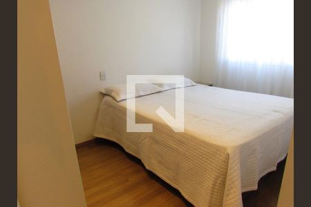 Apartamento para alugar com 69m², 2 quartos e 2 vagasSuíte