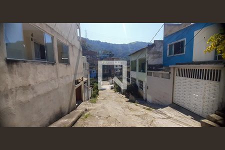 Casa de condomínio à venda com 150m², 5 quartos e sem vagaÁrea comum