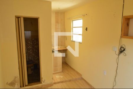 Casa de condomínio à venda com 150m², 5 quartos e sem vagaKitchenette