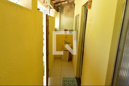 Casa de condomínio à venda com 150m², 5 quartos e sem vagaEntrada - Casa 1