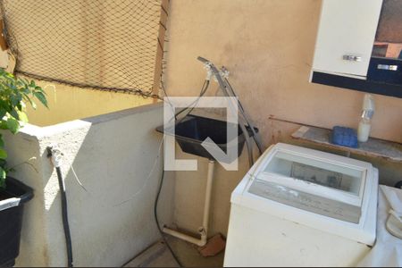 Casa de condomínio à venda com 150m², 5 quartos e sem vagaÁrea de Serviço - Casa 2