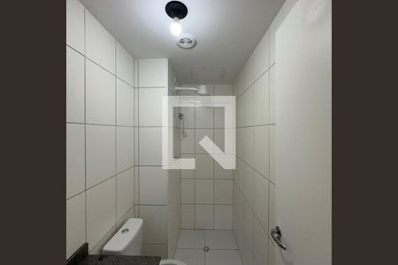 Banheiro de apartamento para alugar com 1 quarto, 31m² em Butantã, São Paulo