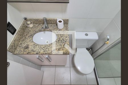 Apartamento para alugar com 44m², 2 quartos e sem vaga Apartamento para alugar com 44m², 2 quartos e sem vagaBanheiro social