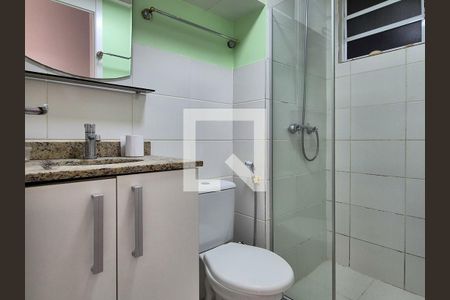 Apartamento para alugar com 44m², 2 quartos e sem vaga Apartamento para alugar com 44m², 2 quartos e sem vagaBanheiro social