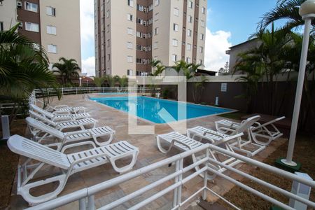 Apartamento à venda com 52m², 3 quartos e 1 vaga Apartamento à venda com 52m², 3 quartos e 1 vagaÁrea comum