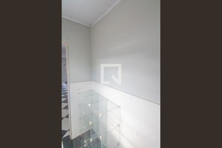 Casa para alugar com 140m², 2 quartos e 1 vaga Casa para alugar com 140m², 2 quartos e 1 vagaBanheiro 1