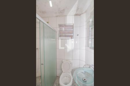 Casa para alugar com 140m², 2 quartos e 1 vaga Casa para alugar com 140m², 2 quartos e 1 vagaBanheiro 2